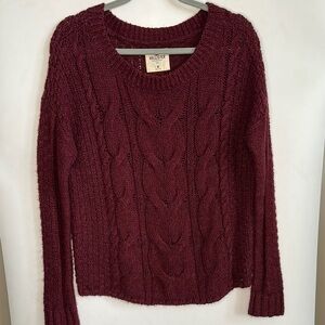 Hollister Women's Burgundy Sweater